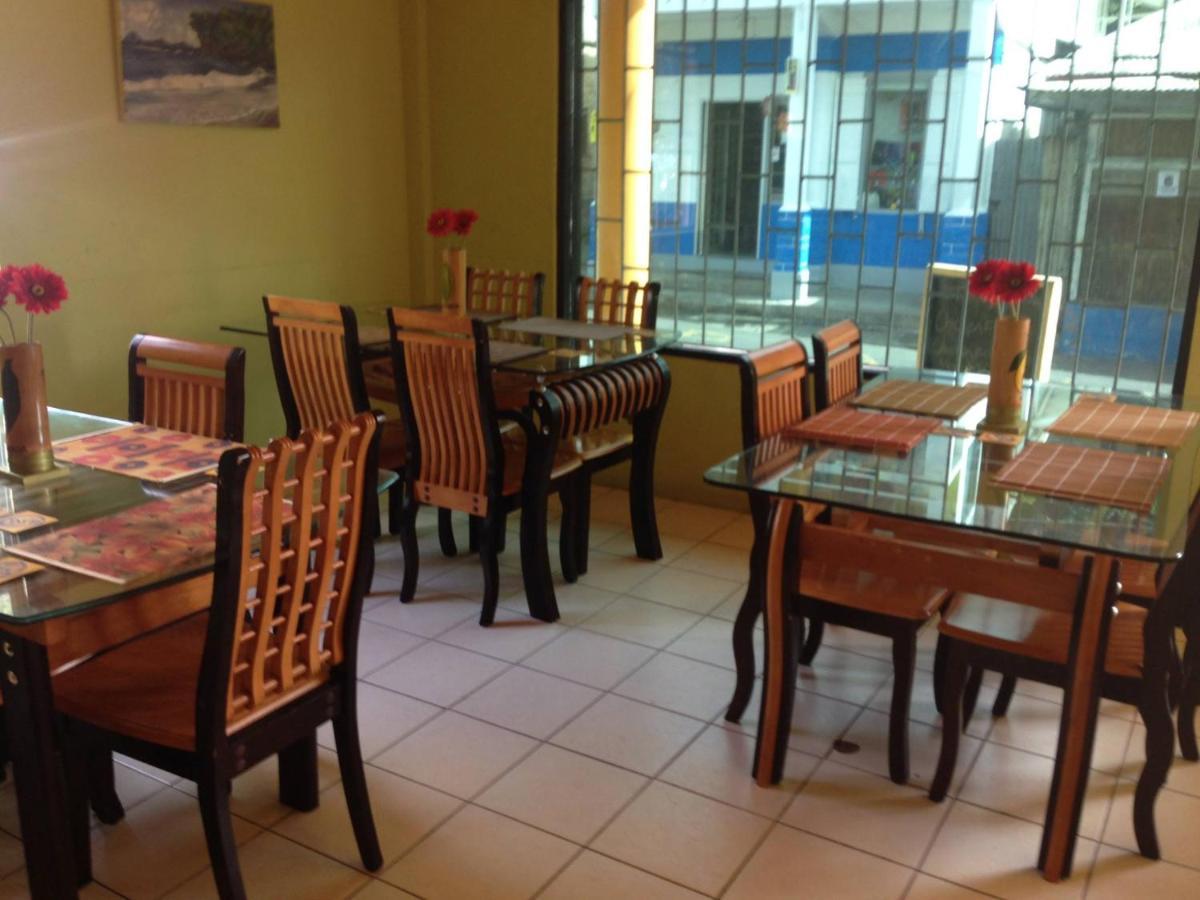 Sauteurs North Bay Inn מראה חיצוני תמונה