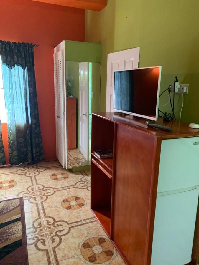 Sauteurs North Bay Inn מראה חיצוני תמונה