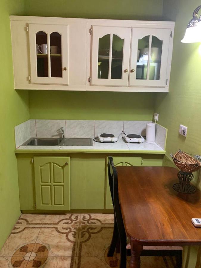 Sauteurs North Bay Inn מראה חיצוני תמונה