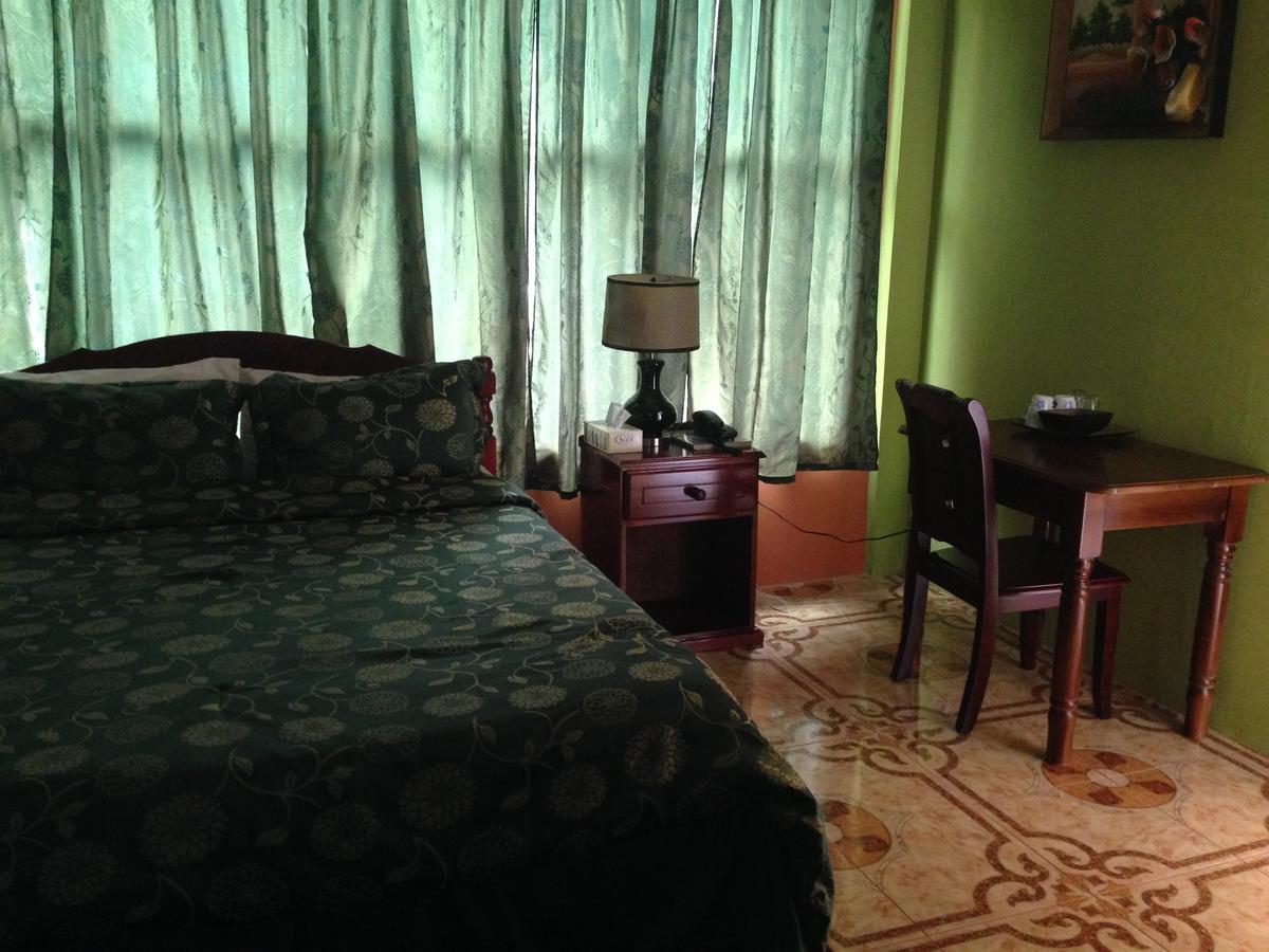 Sauteurs North Bay Inn מראה חיצוני תמונה